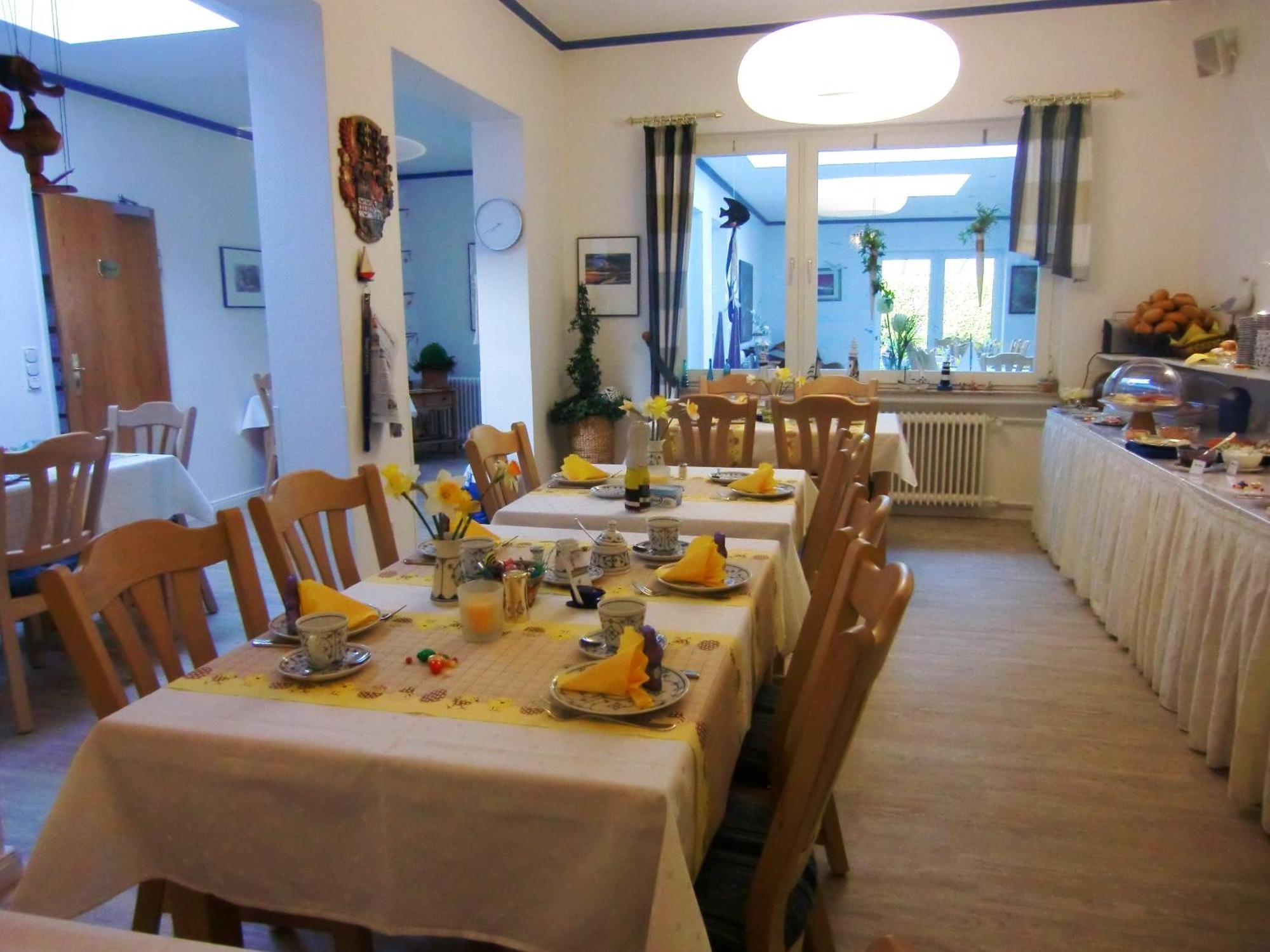 Hotel Ostfriesland Garni ノルデン エクステリア 写真