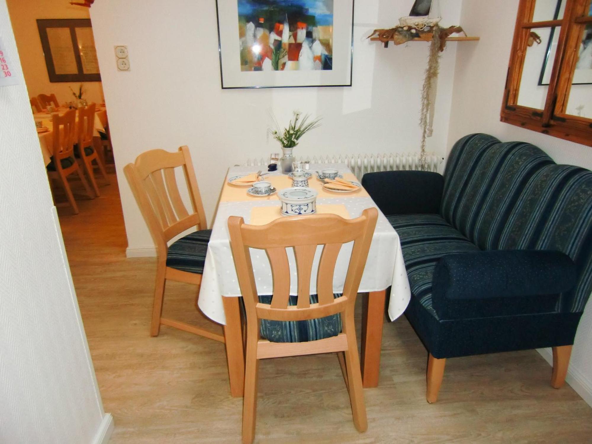 Hotel Ostfriesland Garni ノルデン エクステリア 写真