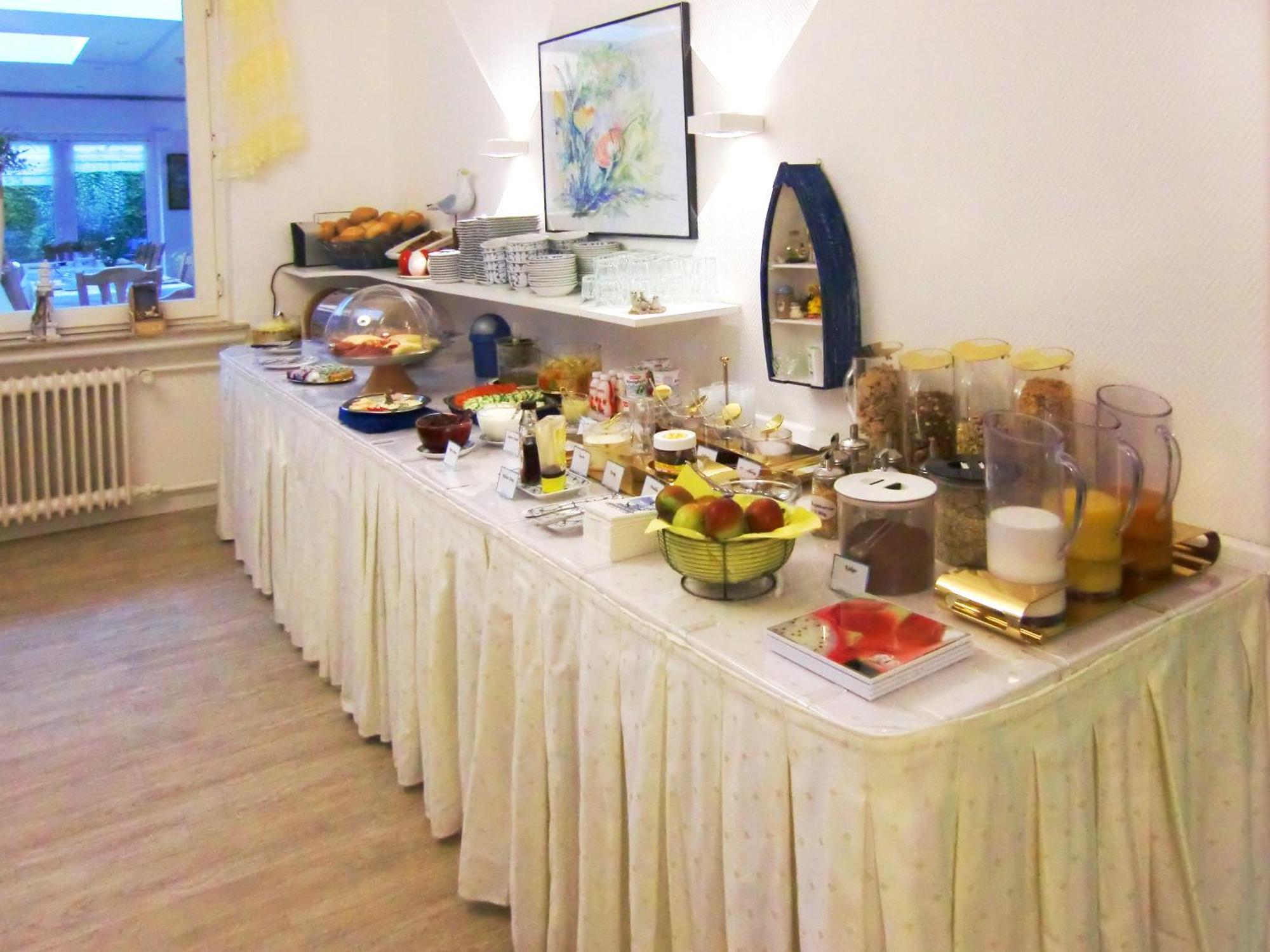 Hotel Ostfriesland Garni ノルデン エクステリア 写真