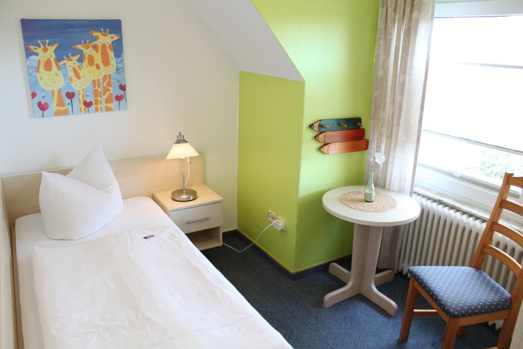 Hotel Ostfriesland Garni ノルデン エクステリア 写真