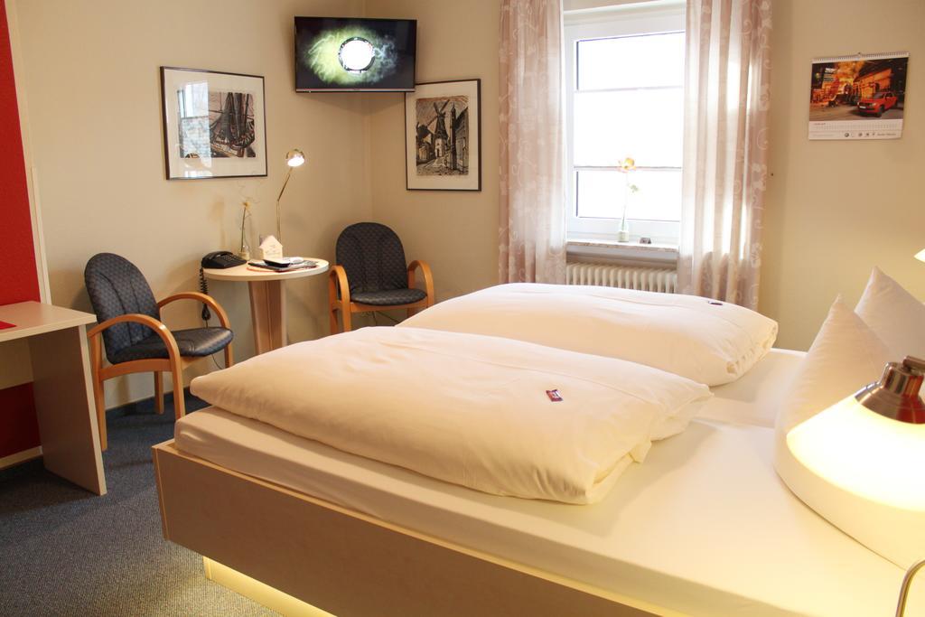 Hotel Ostfriesland Garni ノルデン エクステリア 写真