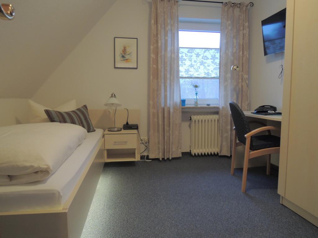 Hotel Ostfriesland Garni ノルデン エクステリア 写真