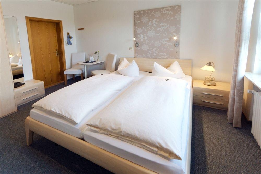Hotel Ostfriesland Garni ノルデン エクステリア 写真