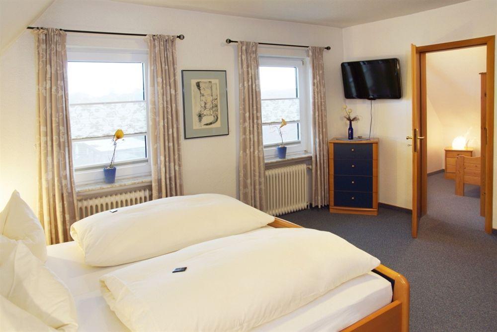 Hotel Ostfriesland Garni ノルデン エクステリア 写真