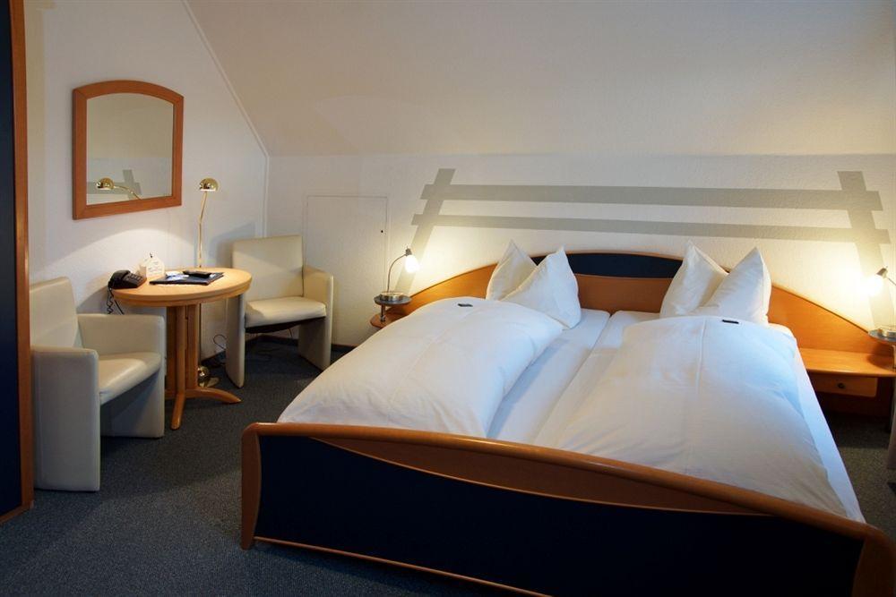 Hotel Ostfriesland Garni ノルデン エクステリア 写真
